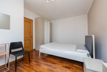 Bilocale in Via Giuseppe Giusti, Milano