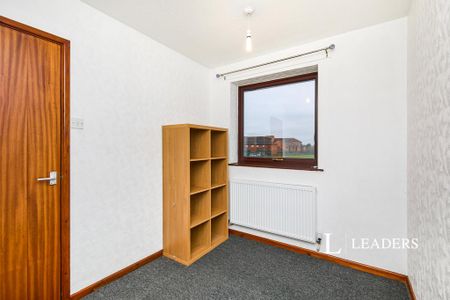 2 bedroom terraced house to rent - Photo 4