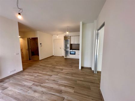 Appartement te huur - Foto 5