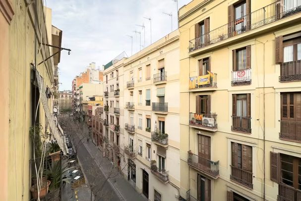 Carrer de Salvà, Barcelona, Catalonia 08004 - Photo 1