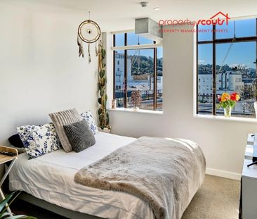 Modern Two-Bedroom Apartment in Prime Lower Hutt Location - Photo 4