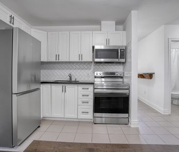 427 Nairn Avenue apartment — Toronto, ON (2-Bedroom) - 2 Bedroom - Photo 1