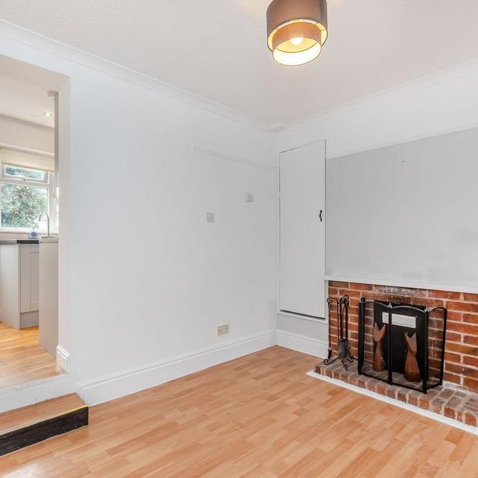 2 bedroom terraced house to rent - Photo 1