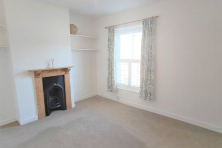 Ipswich Street - Photo 3