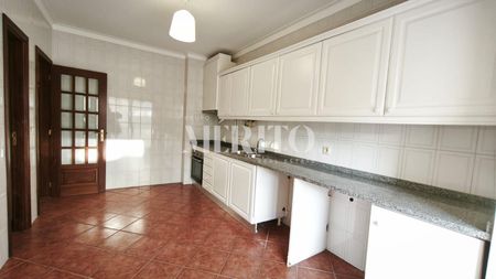 Apartamento T2 em Braga - Photo 2