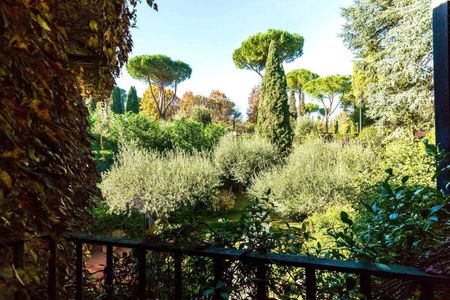 Via Della Camilluccia, Roma, Lazio 00135 - Photo 5