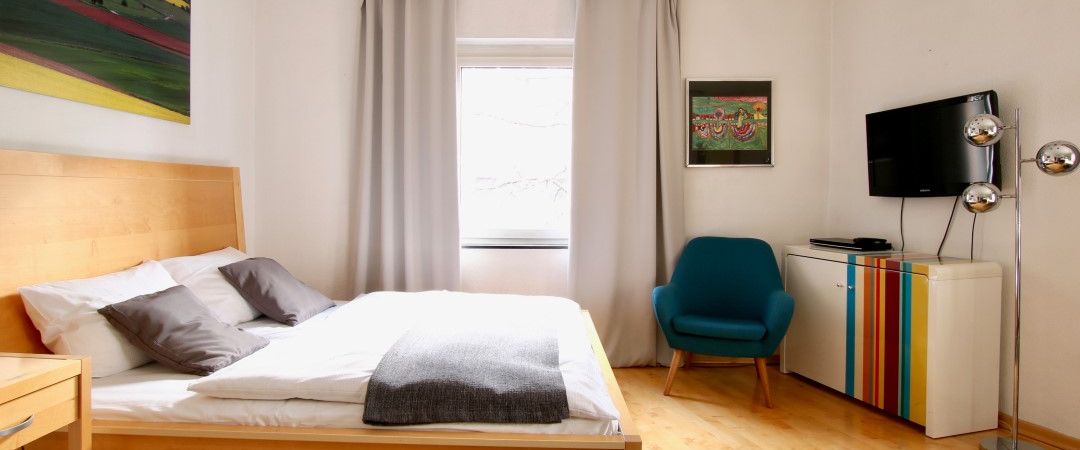 Zeitgemäß möbliertes Apartment im Herzen von Köln - Foto 1