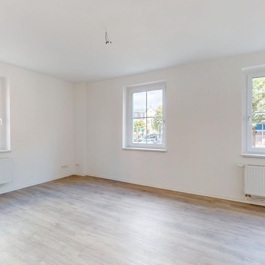 2 Raum Wohnung im Hochparterre mit großem Wohnzimmer - Photo 1