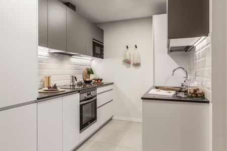 Calle del Cardenal Cisneros, Madrid, Community of Madrid 28010 - Photo 2