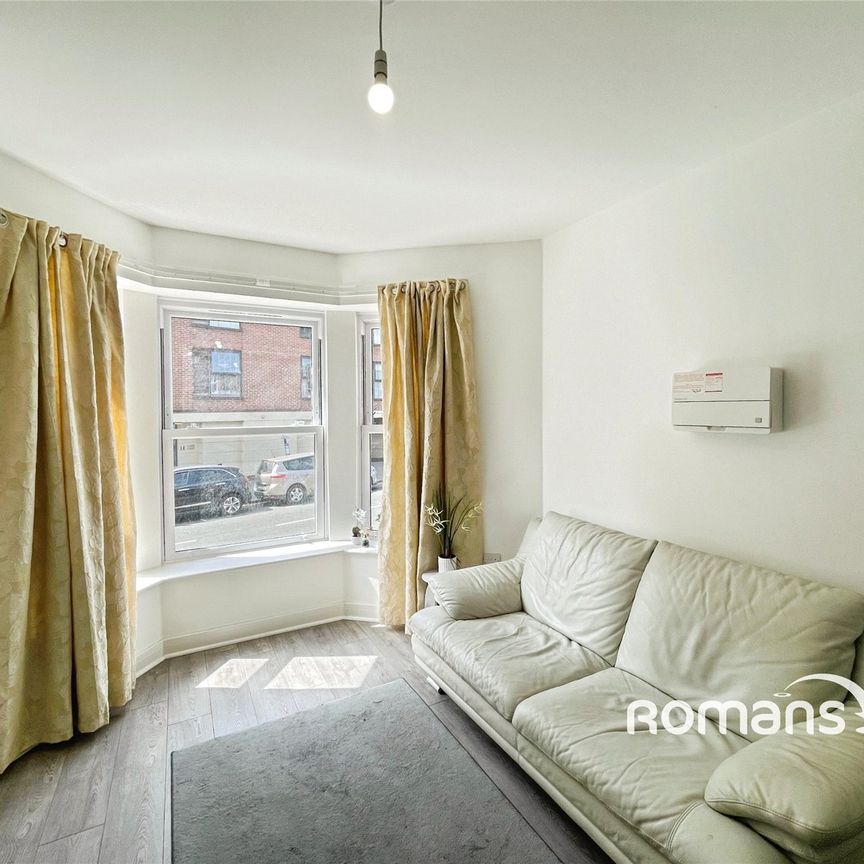 1 bedroom duplex to rent - Photo 1