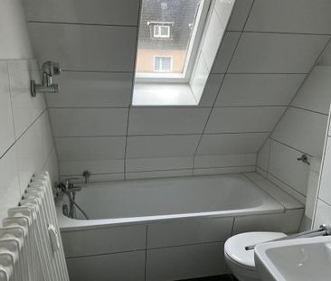 Wohnen unterm Dach - geeignet für Singels und Paare - Foto 1