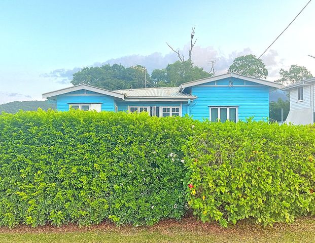 COMING SOON... 3 BEDROOM QUEENSLANDER IN GORDONVALE - Photo 1