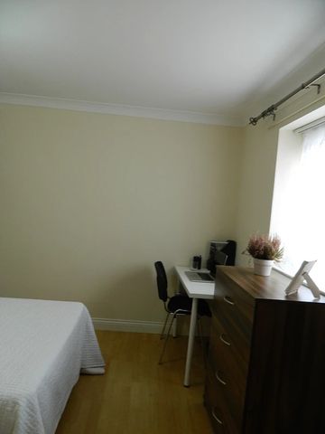 Villiers Street, Preston - Photo 3