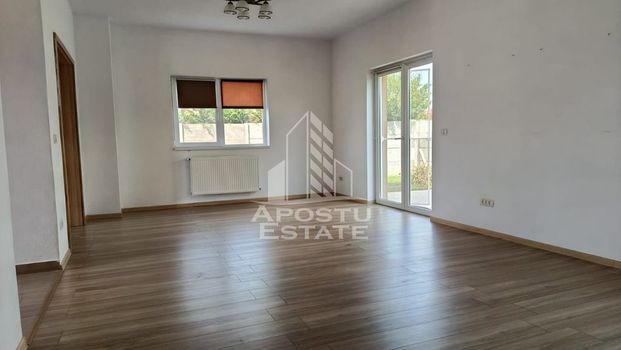 Duplex modern cu curte in Dumbravita - Photo 1