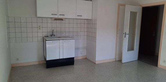 Location appartement 1 pièce 27 m² à Albertville (73200) - Photo 2