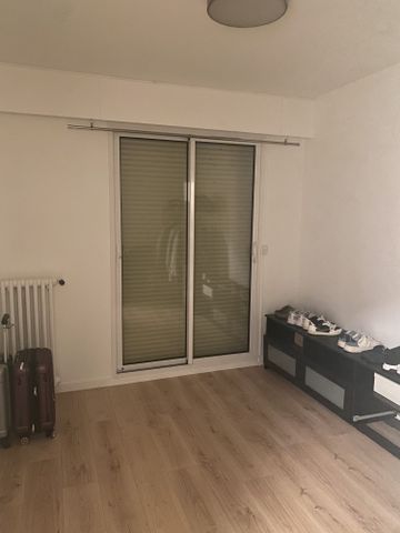 Location Appartement 3 pièces 68m² ST MAUR DES FOSSES 94100 - Photo 4