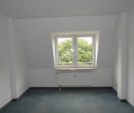 Jößnitzer Str. 108, Wohnung 6 ~~~ Balkon, Bad mit Wanne, Keller - Photo 6