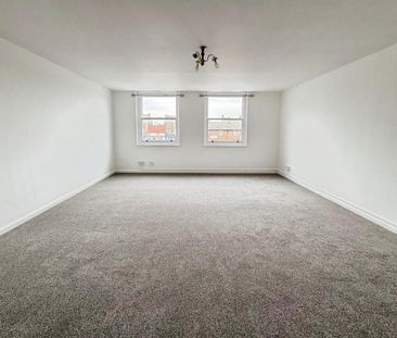 3 bedroom maisonette to rent - Photo 1