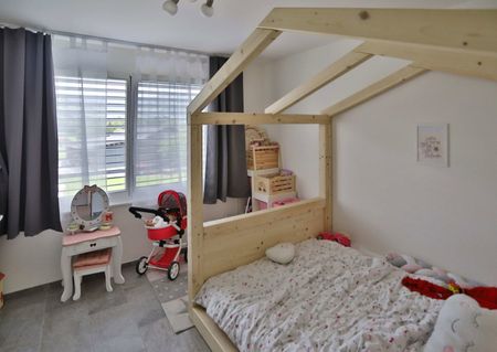 4.5 Zimmer, 110 m², 2. Stock - Photo 2
