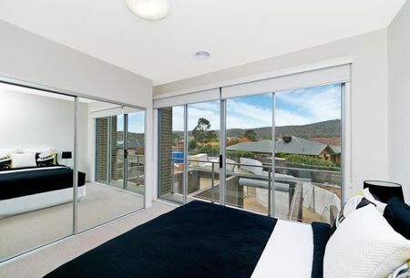 87/47 Mowatt Street, Queanbeyan - Photo 2