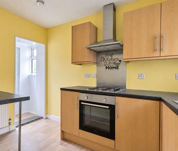 2 bedroom terraced house to rent - Photo 5