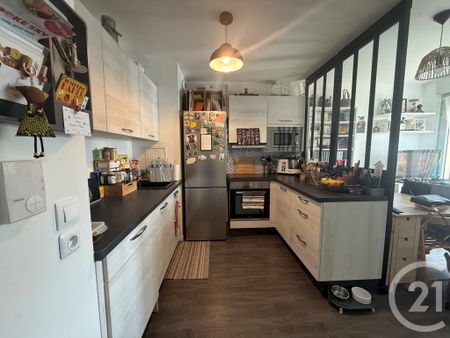 Location Appartement 2 pièces 40m² COULOMMIERS 77120 - Photo 5