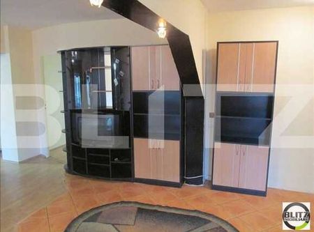 Apartament cu 4 camere in zona Calea Floresti! Renovat! - Fotografie 3