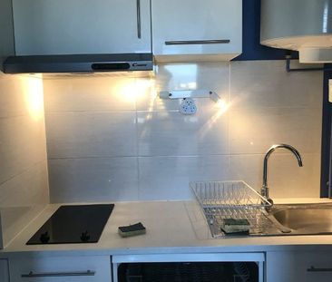 Location Appartement 1 pièce 26m² LEVALLOIS PERRET 92300 - Photo 4