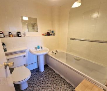 37 Colenso Court, Belfast, BT9 5BB - Photo 1