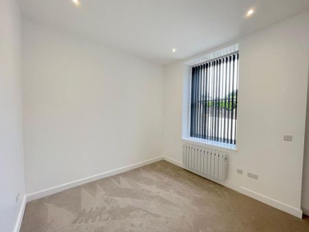 1 bedroom ground floor flat to rent - Photo 3