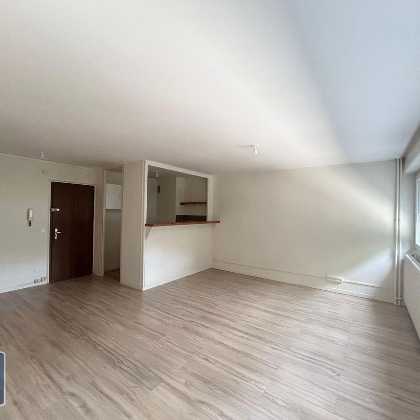 Location Appartement 2 pièces 47m² ST ETIENNE 42100 - Photo 1