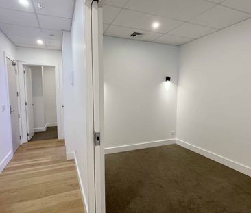 Apartment on Queen St - Photo 4