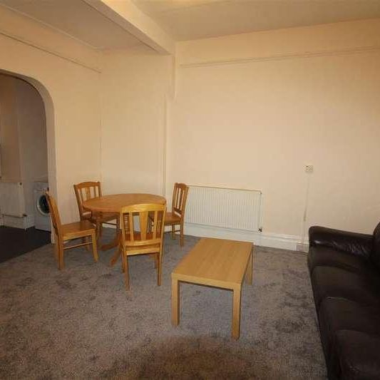 Archers Road, All Bills Included **** Student Property July****, Southampton, SO15 - Photo 1