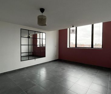 Location Appartement 4 pièces 90m² TOURCOING 59200 - Photo 1