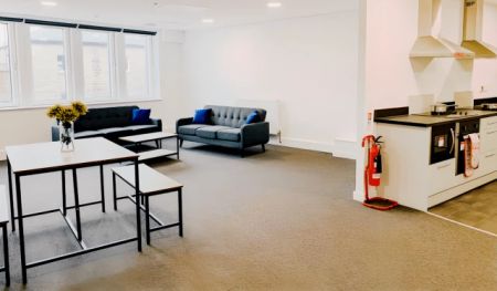 Bronze Studio - Photo 5