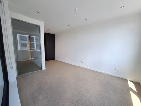 Great harbour views - Photo 2