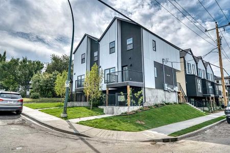 2925 12 Avenue SW, Calgary - Photo 4