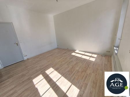 Location Appartement 1 pièce 27m² NOGENT LE ROI 28210 - Photo 5