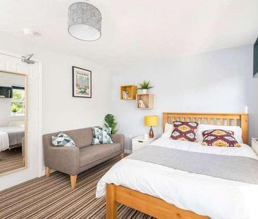 Rm West Water Crescent, Hampton Vale, PE7 - Photo 5