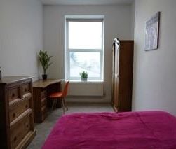 5 bedroom flat share to rent - Photo 2