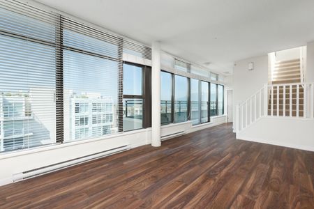 1068 W Broadway (16th Floor), Vancouver - Photo 2