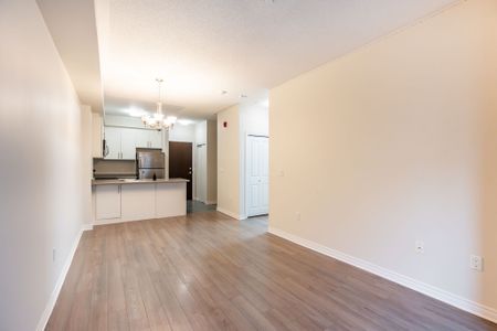For Lease - 216 Oak Park Boulevard Unit# 213, Oakville, Ontario - Photo 4