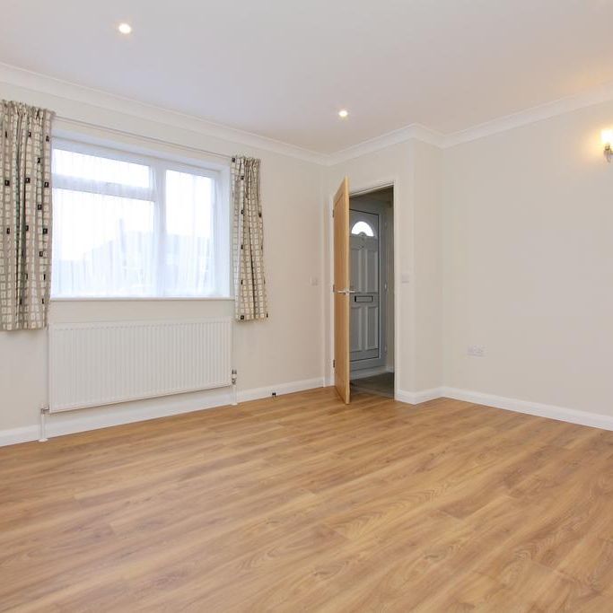 2 bedroom semi-detached house to rent - Photo 1