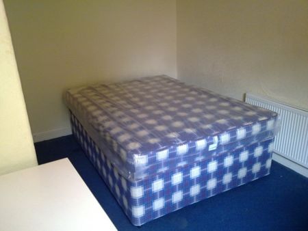 4 Bed - Selly Hill Road, Selly Oak - Photo 4