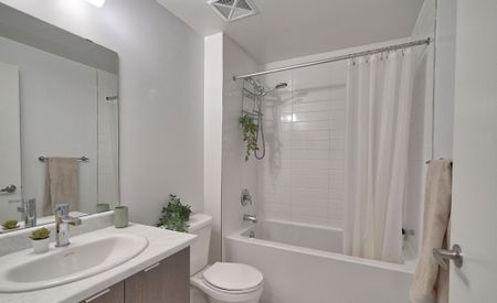 For Lease - 160 Canon Jackson Drive Unit# 606, Toronto, Ontario - Photo 5