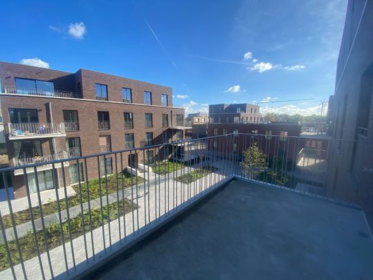 Nieuwbouw appartement met 2 slaapkamers en terras - Photo 1