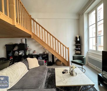 Location Appartement 1 pièce 35m² LYON 2ème - Photo 2