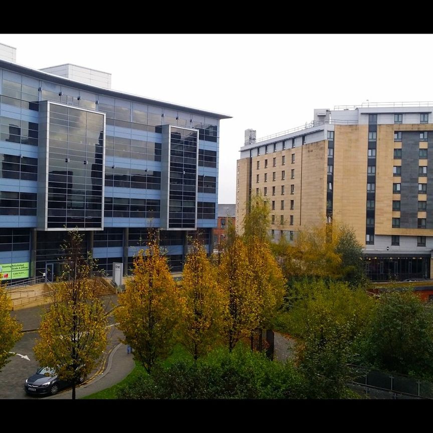1 Bed Flat, Velocity East, LS11 - Photo 1