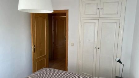 Piso de alquiler en Centro - Foto 3