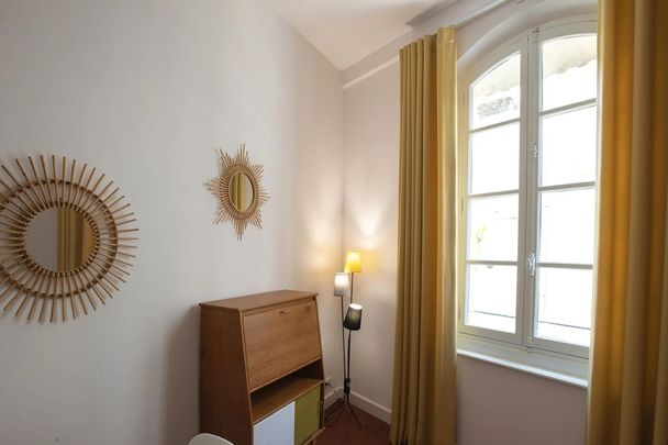 Studio en duplex aux pieds des arènes - Photo 1